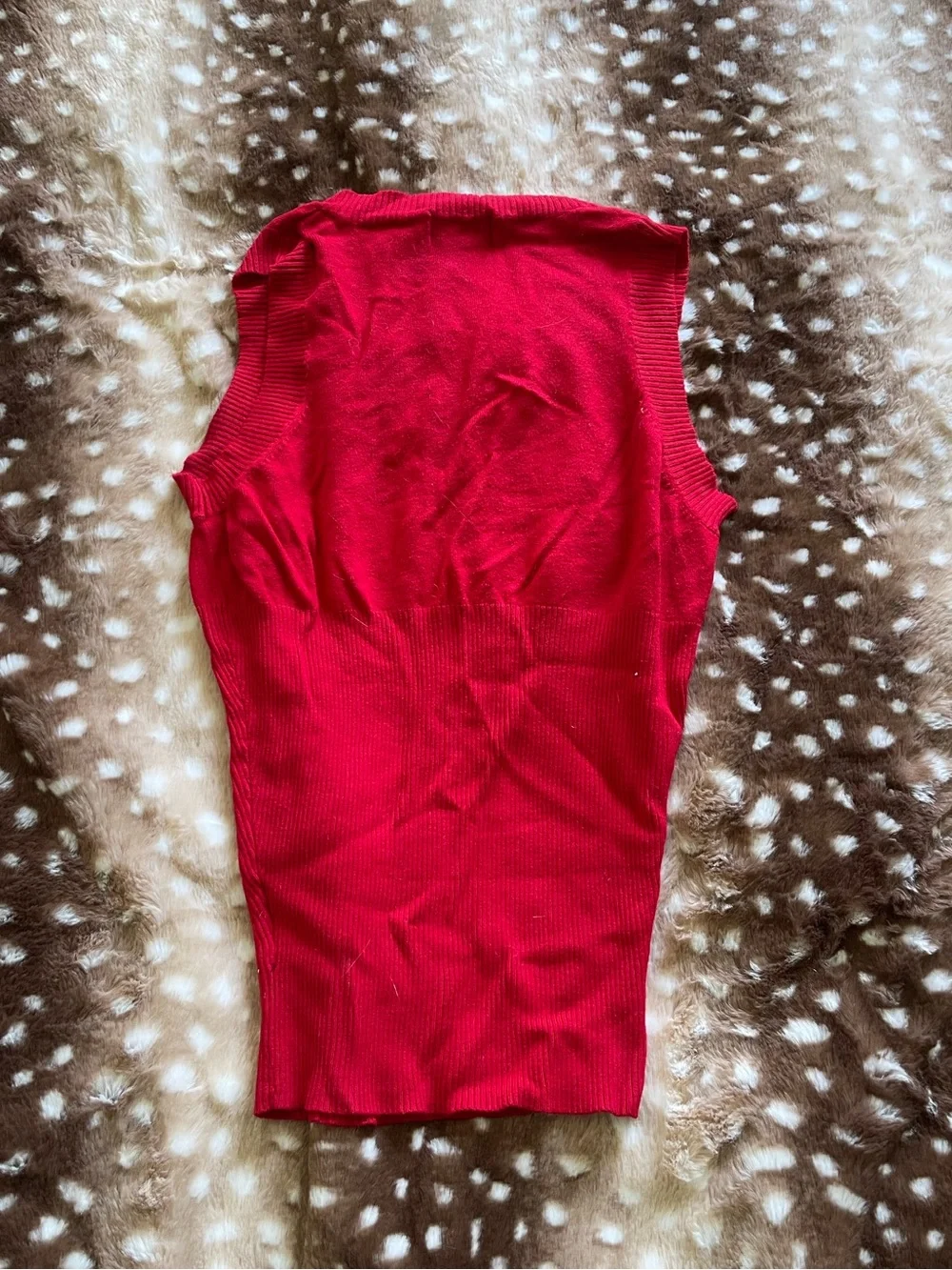 Y2K Seductions red knit tank/vest - Picture 2 of 3